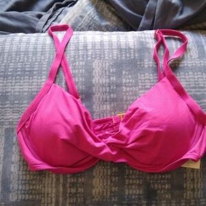NWT Catalina bikini bra